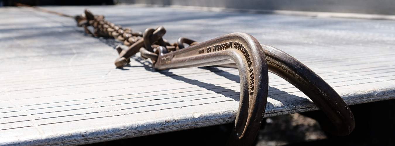 The Essential Guide to Tow Chains