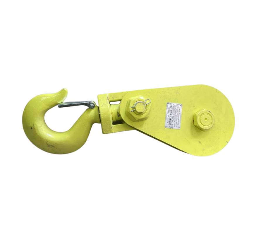 4 Ton 4-1/2" Snatch Block with Swivel Hook and Latch